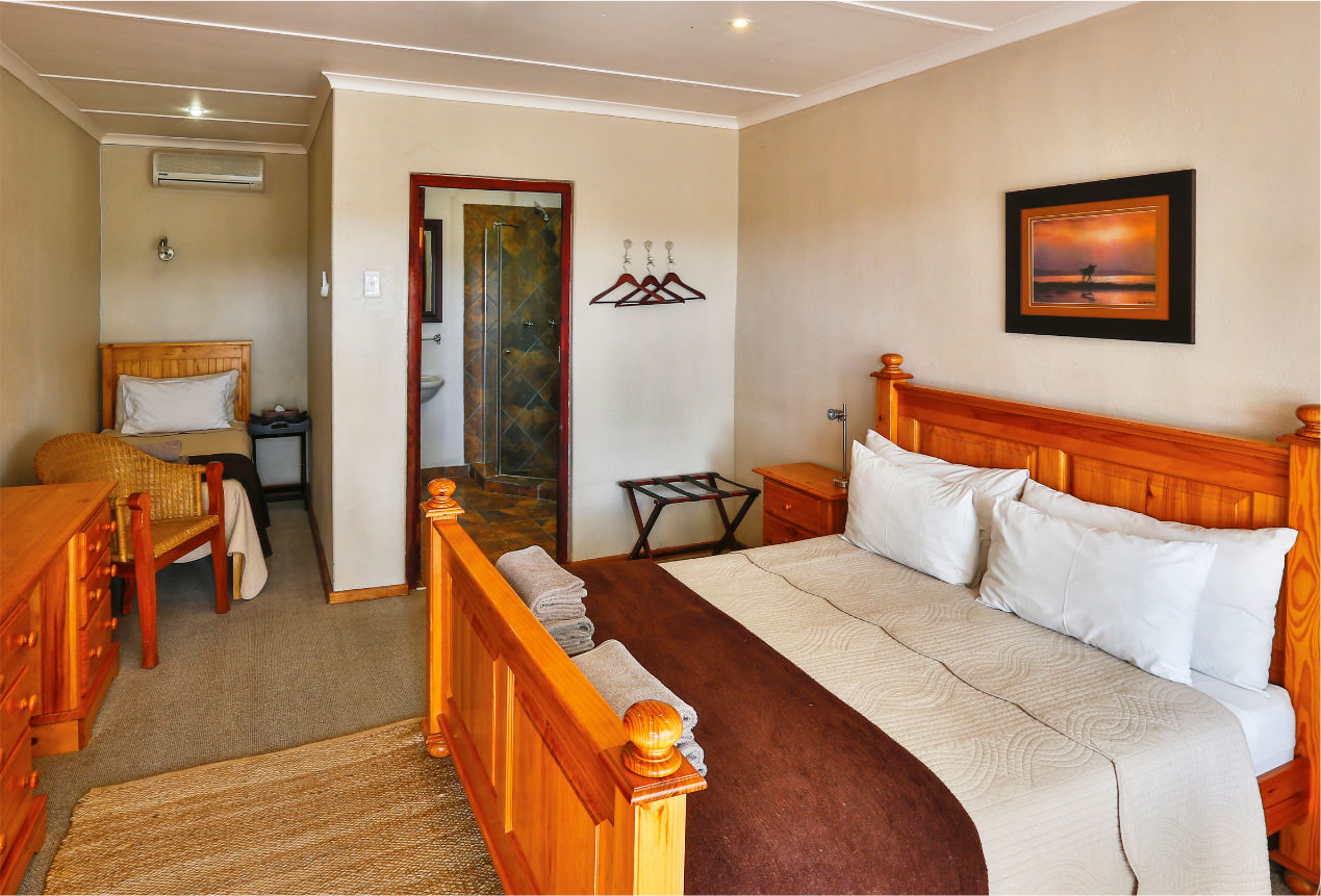En-suite Queen size bedroom En-suite Queen size bedroom
